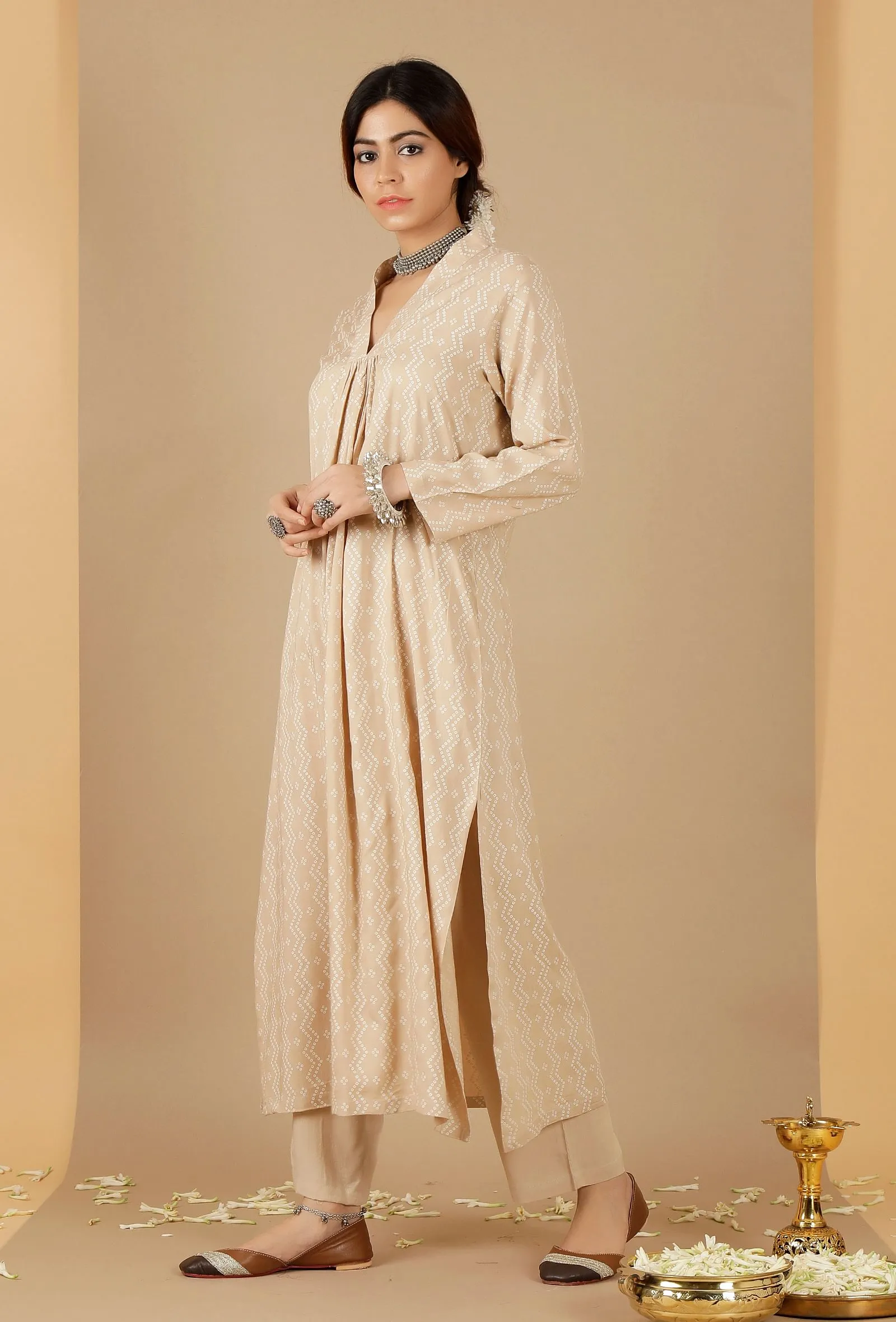 Beige Bandhani Gathered Kurta With Pockets