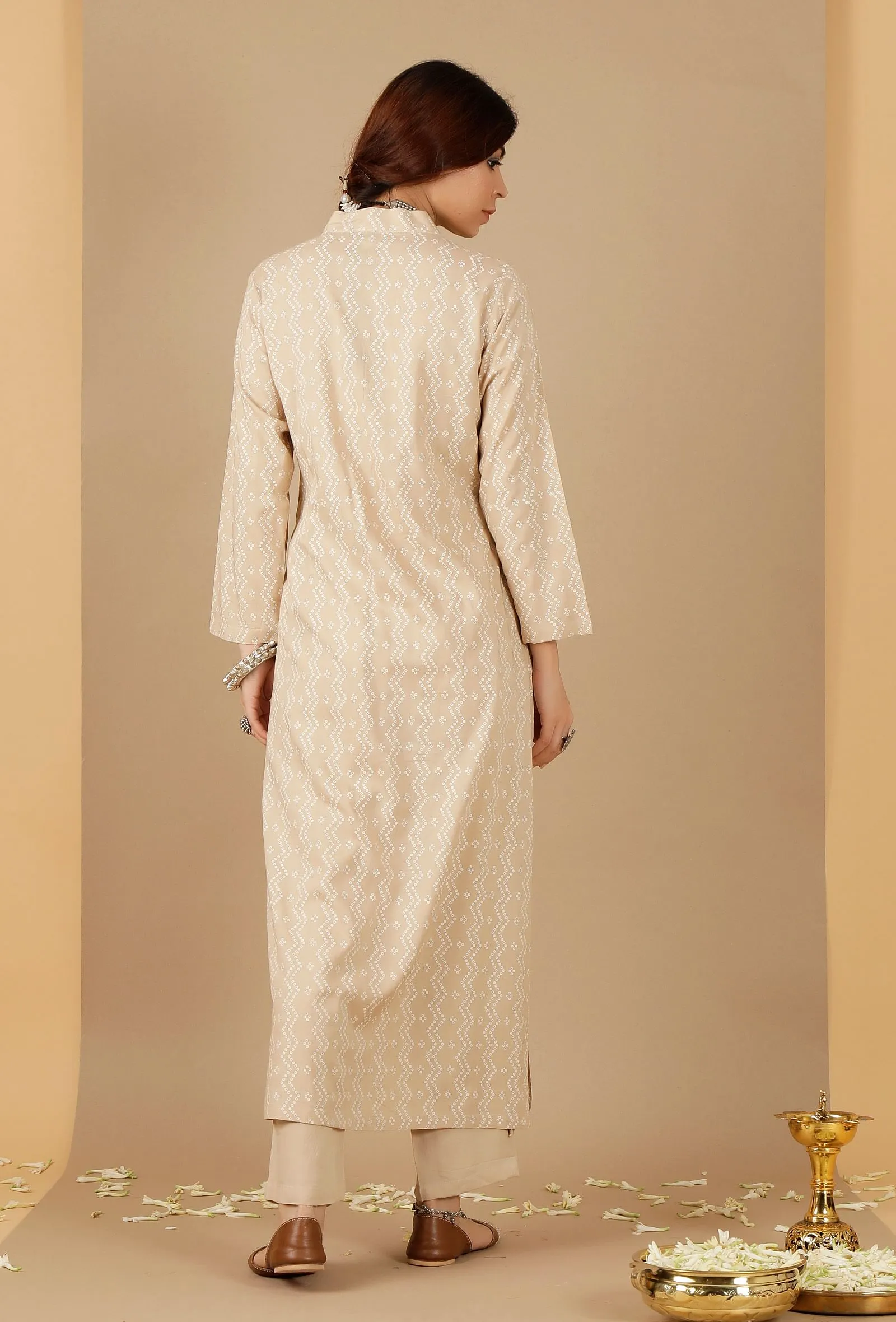 Beige Bandhani Gathered Kurta With Pockets