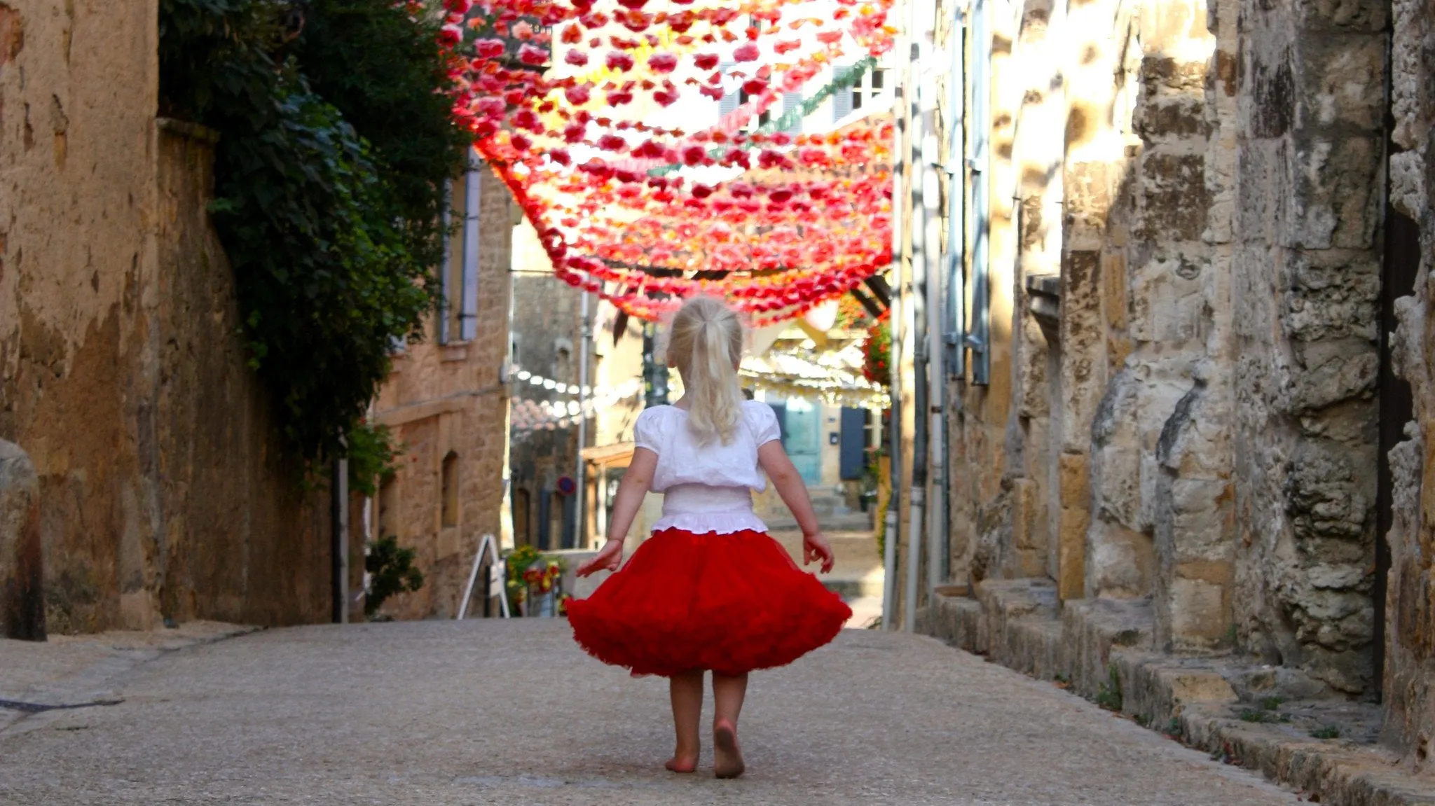 DOLLY by Le Petit Tom ® LITTLE RED RIDING HOOD pettiskirt red