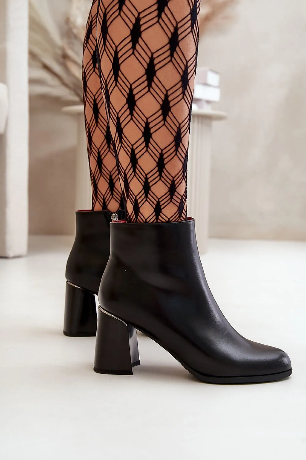 TEEK - Black Glimpse Connecting Heeled Boots